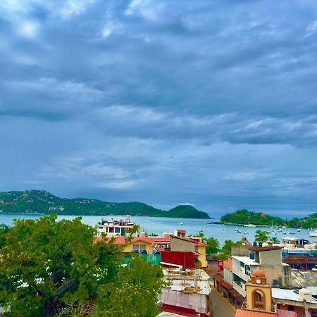 Hotel Zihuatanejo Centro Exterior photo